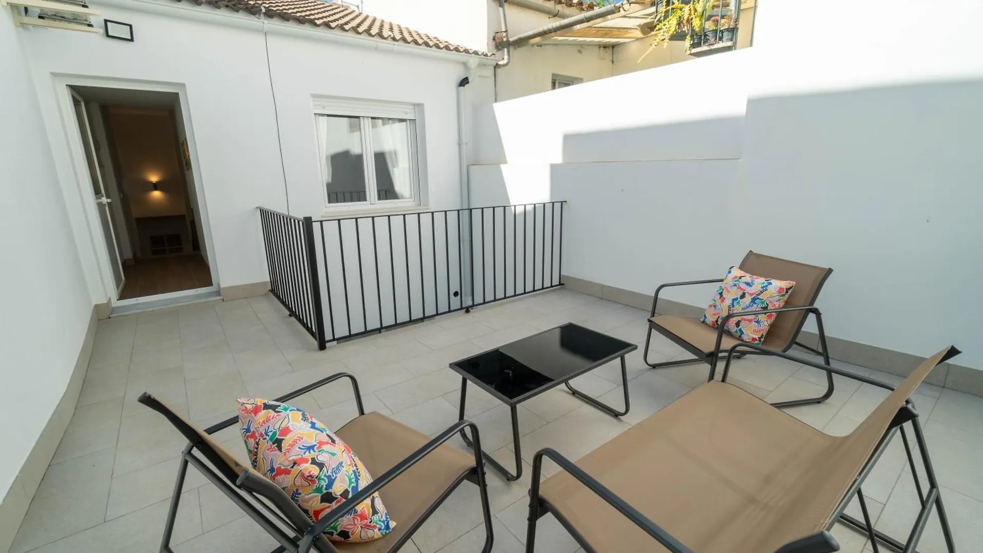 Gohome Algar House 阿尔加